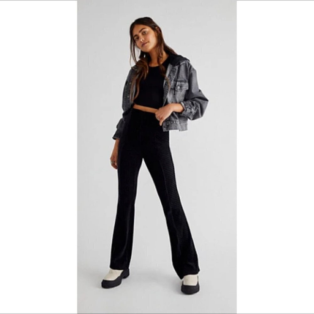 Free People slim pull-on velvet flare pants trousers high rise black stretch S